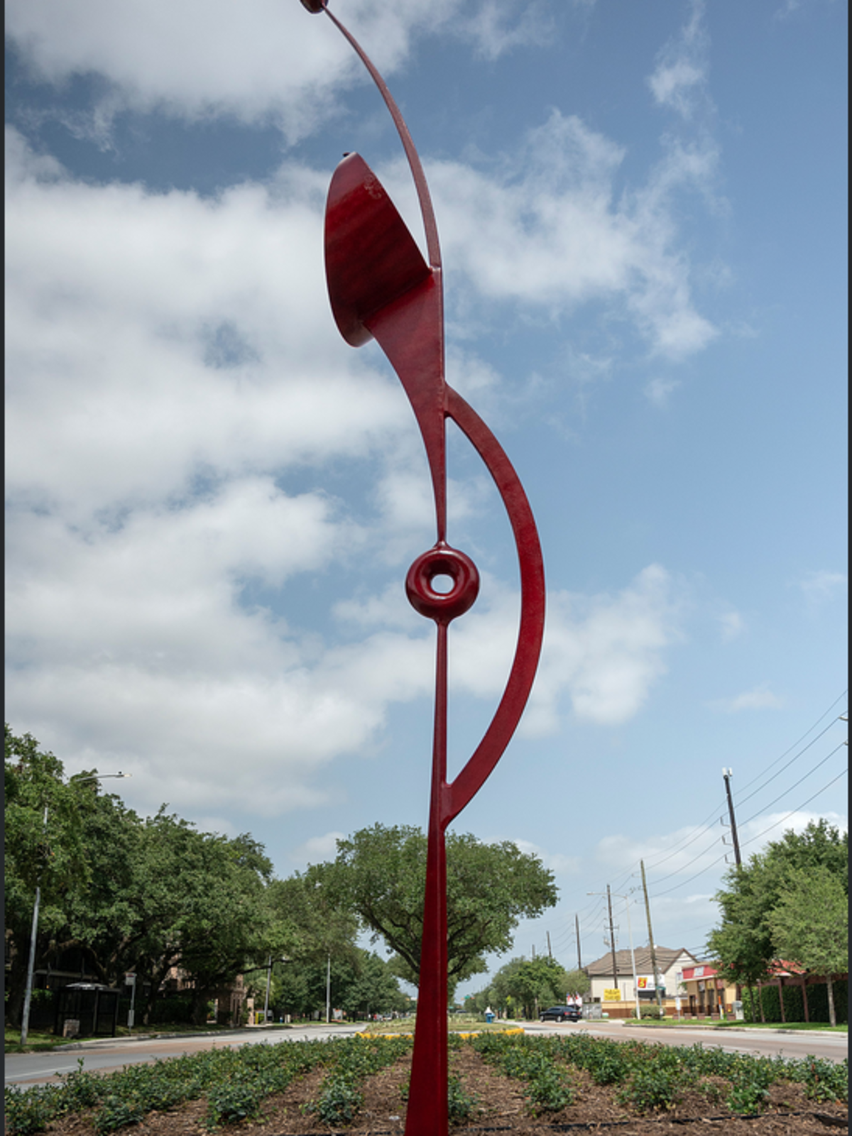 Galleria sculpture Love 2 All