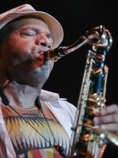 News_Kirk Whalum_saxophonist