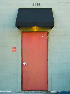 Midtown S Revamped Red Door Bar Close To Reopening Next Weekend