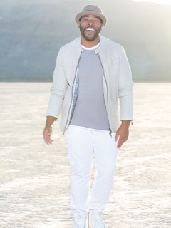 Anthony Evans