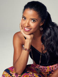 Renee Elise Goldsberry