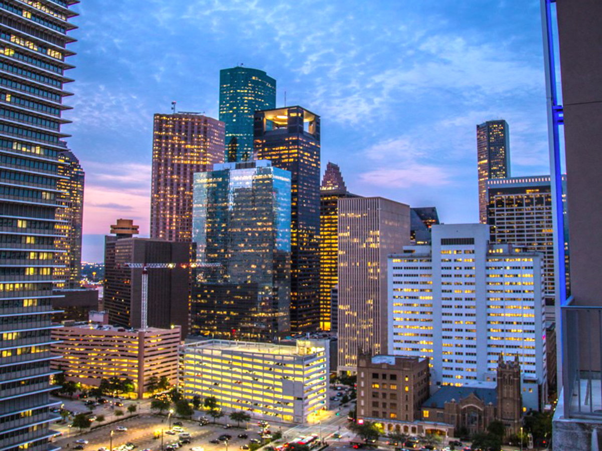 As Houston skyline soars, highrise apartments offer commanding views