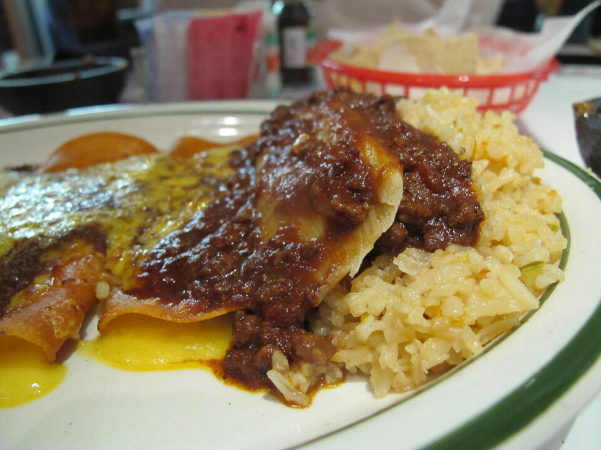 News_hot restaurants_El Real_tacos_rice