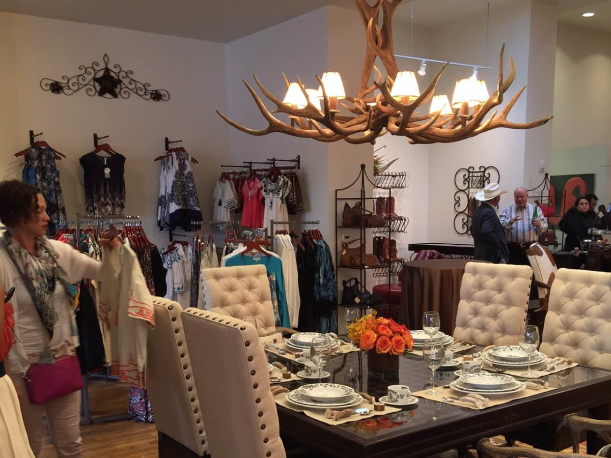 King Ranch Saddle Shop in Houston, August 2016
