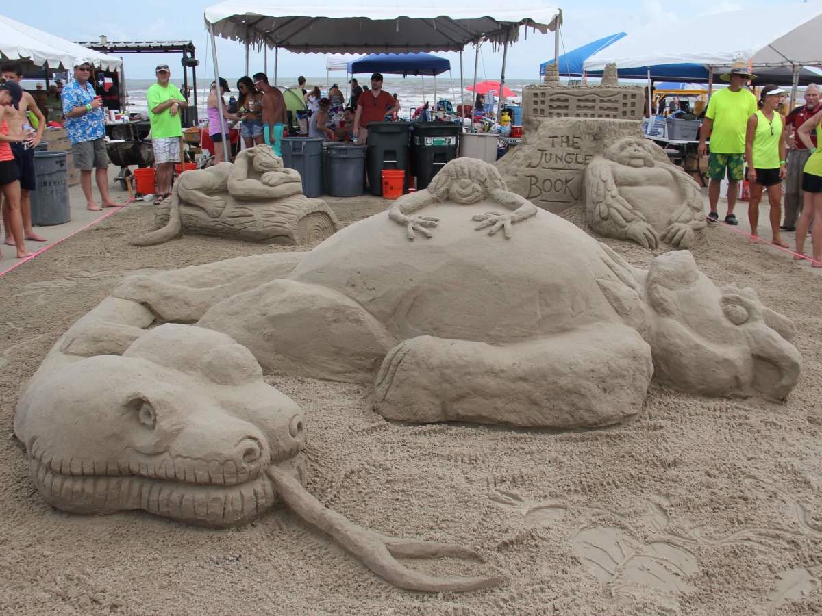 AIA Sandcastle contest, Galveston, 8/16