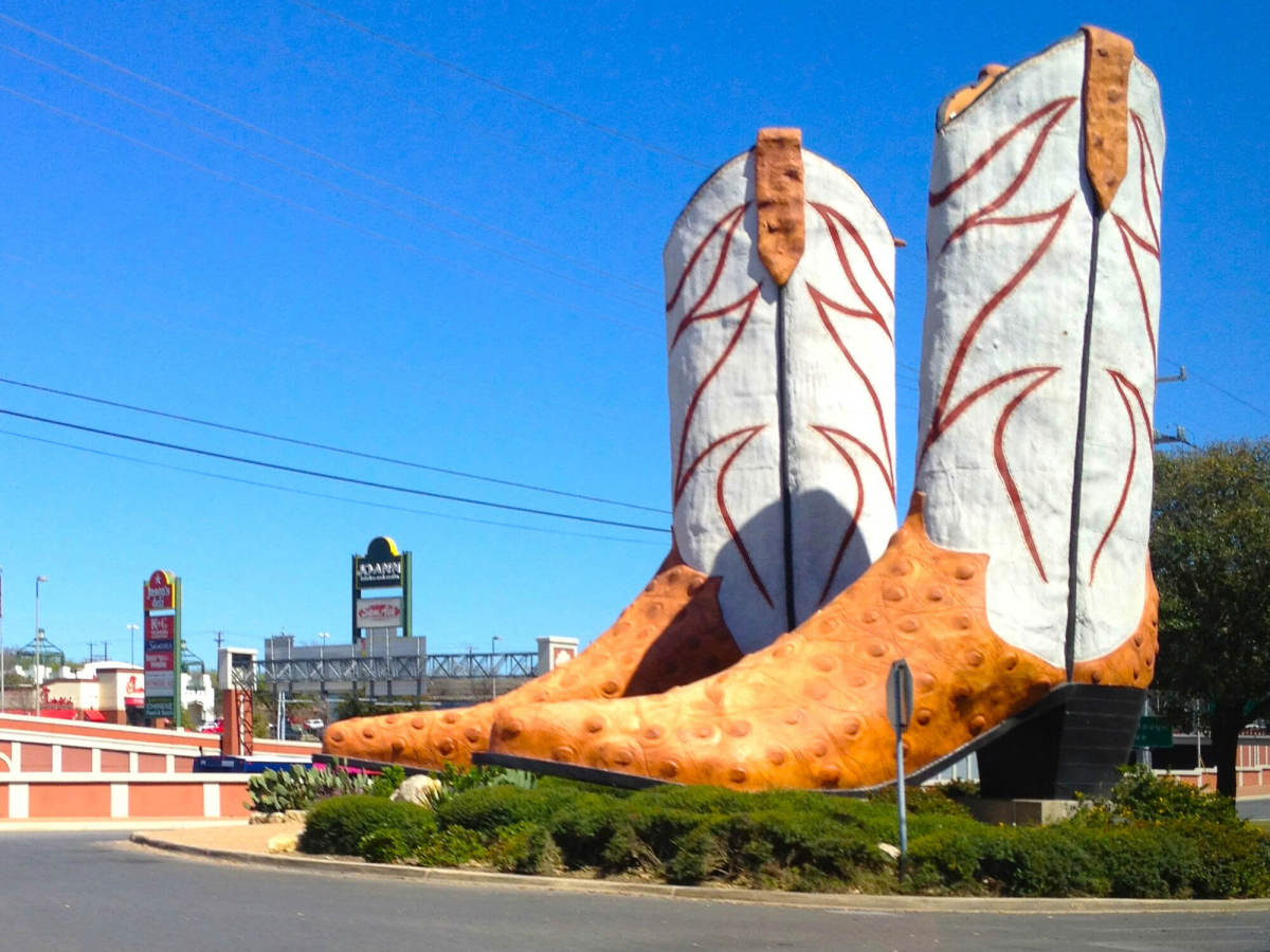 A Look At San Antonio S Most Iconic Pieces Of Public Art