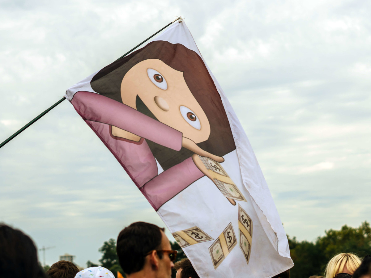 ACL Austin City Limits Music Festival 2016 flags emoji