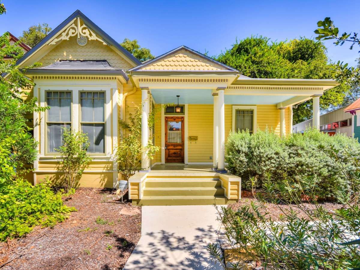 422 Mission San Antonio house for sale