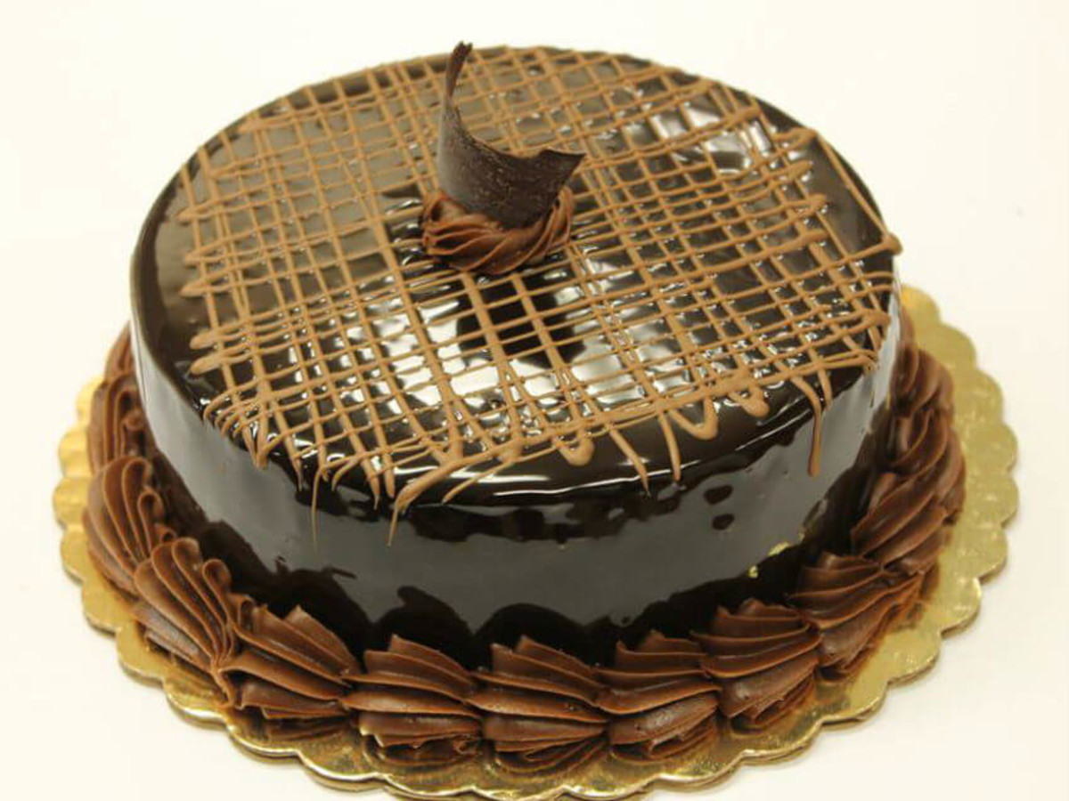 Famous Tv Bakery Surprises Dallas Preston Center With Designer