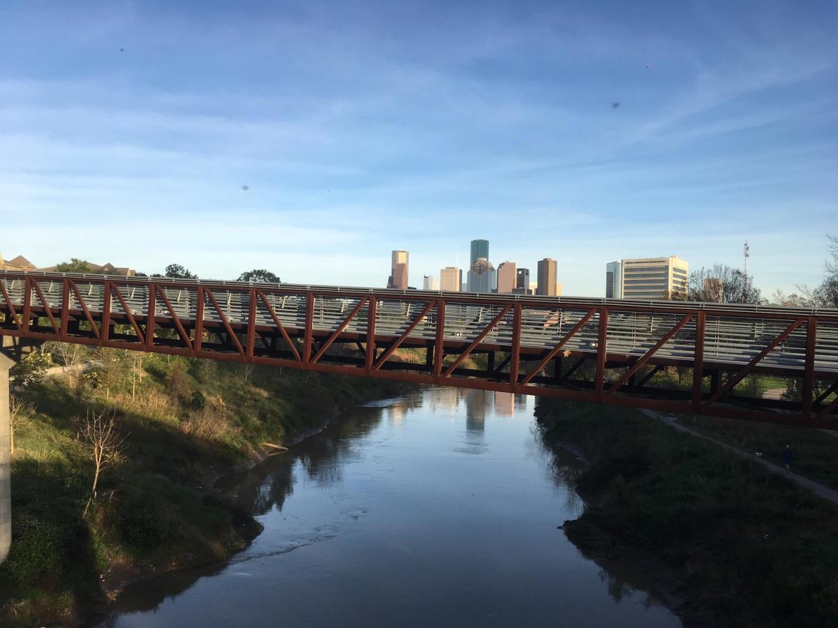 Pedestrian bridge at Buffalo Bayou Park