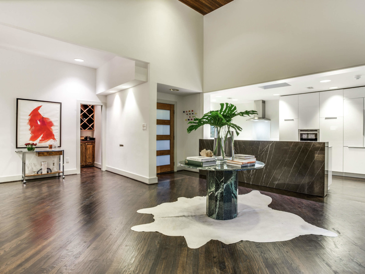 4611 Westside Drive