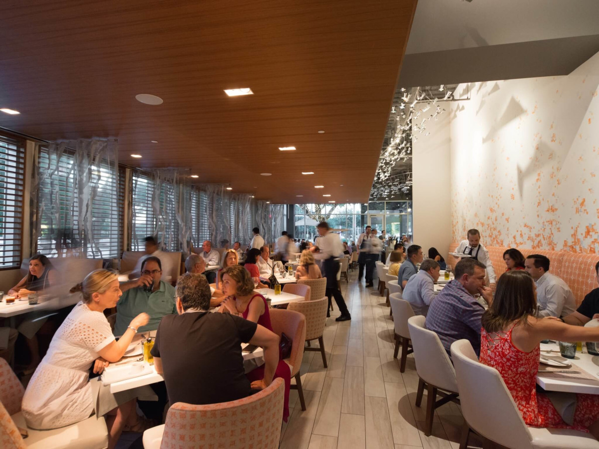 Peska Seafood Culture Inteior