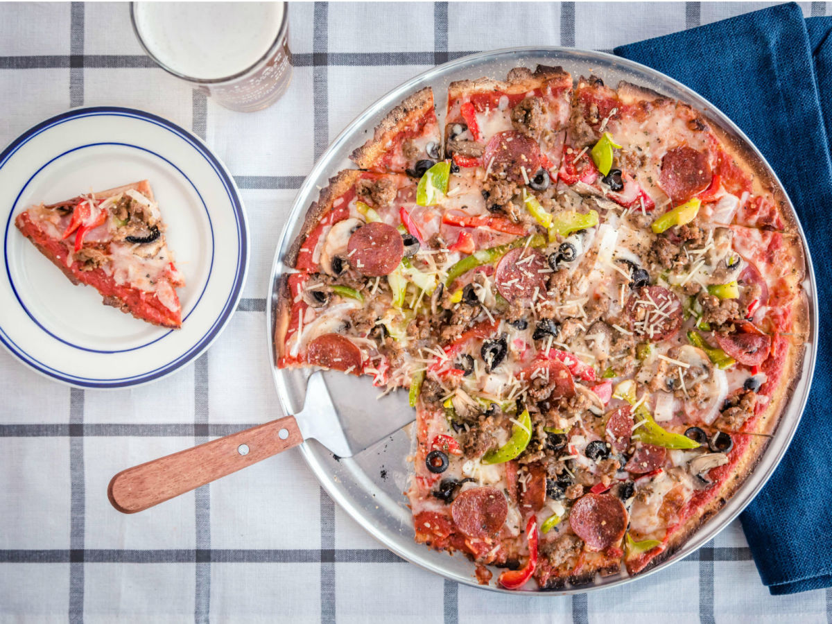 New restaurant in The Colony crafts mad genius combo of pizza and beer