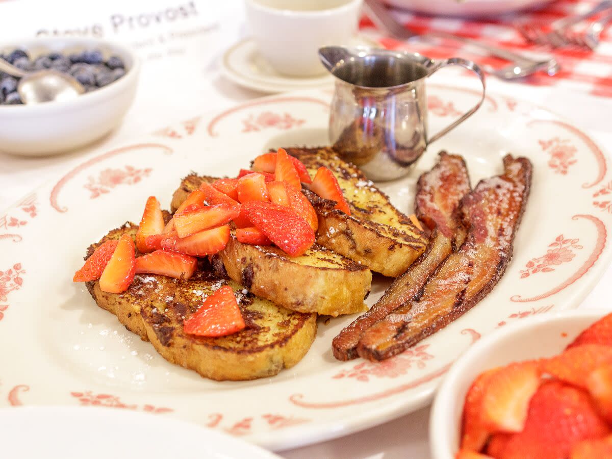 Maggiano's brunch