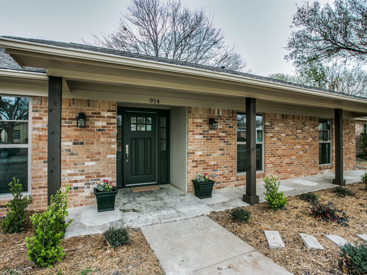 914 Sandalwood Dallas house for sale
