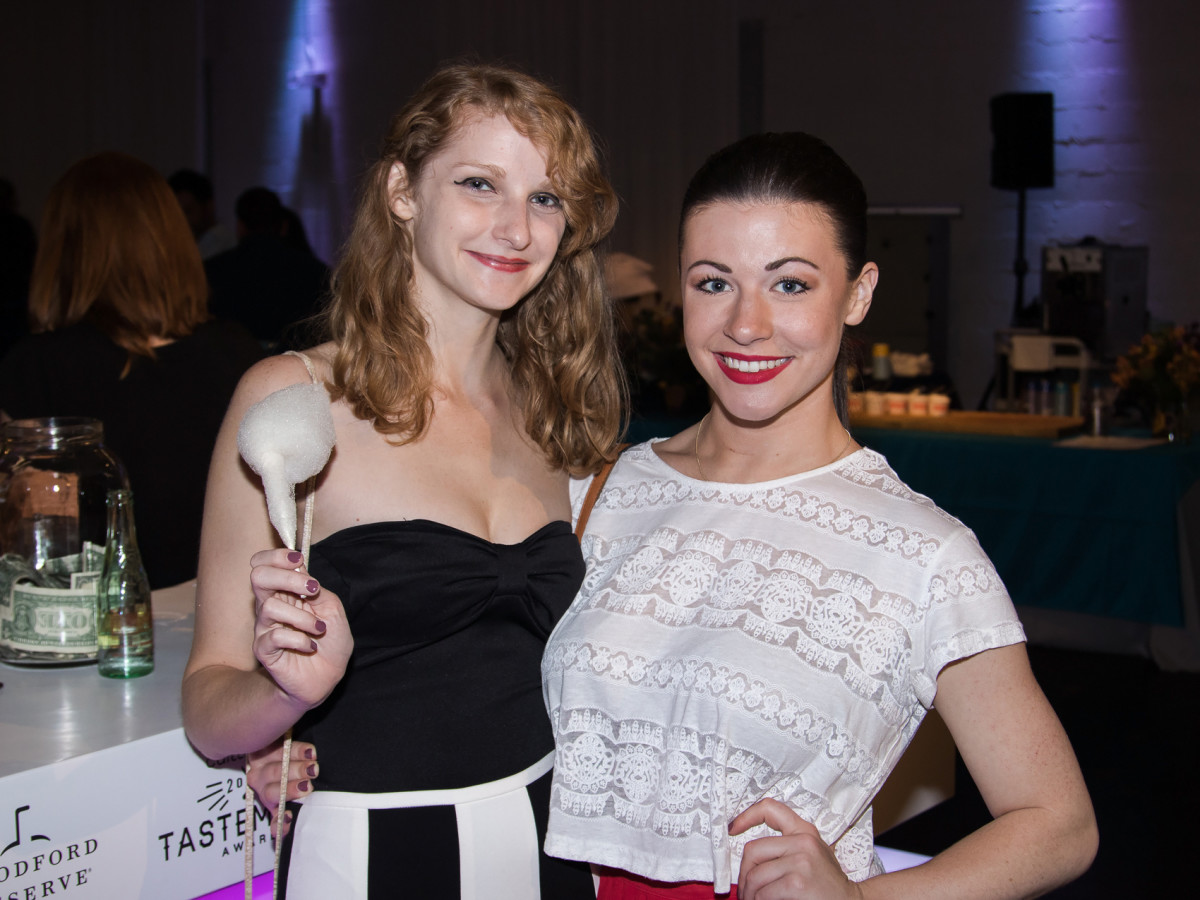 Robyn Gilliam, Rachel Collins