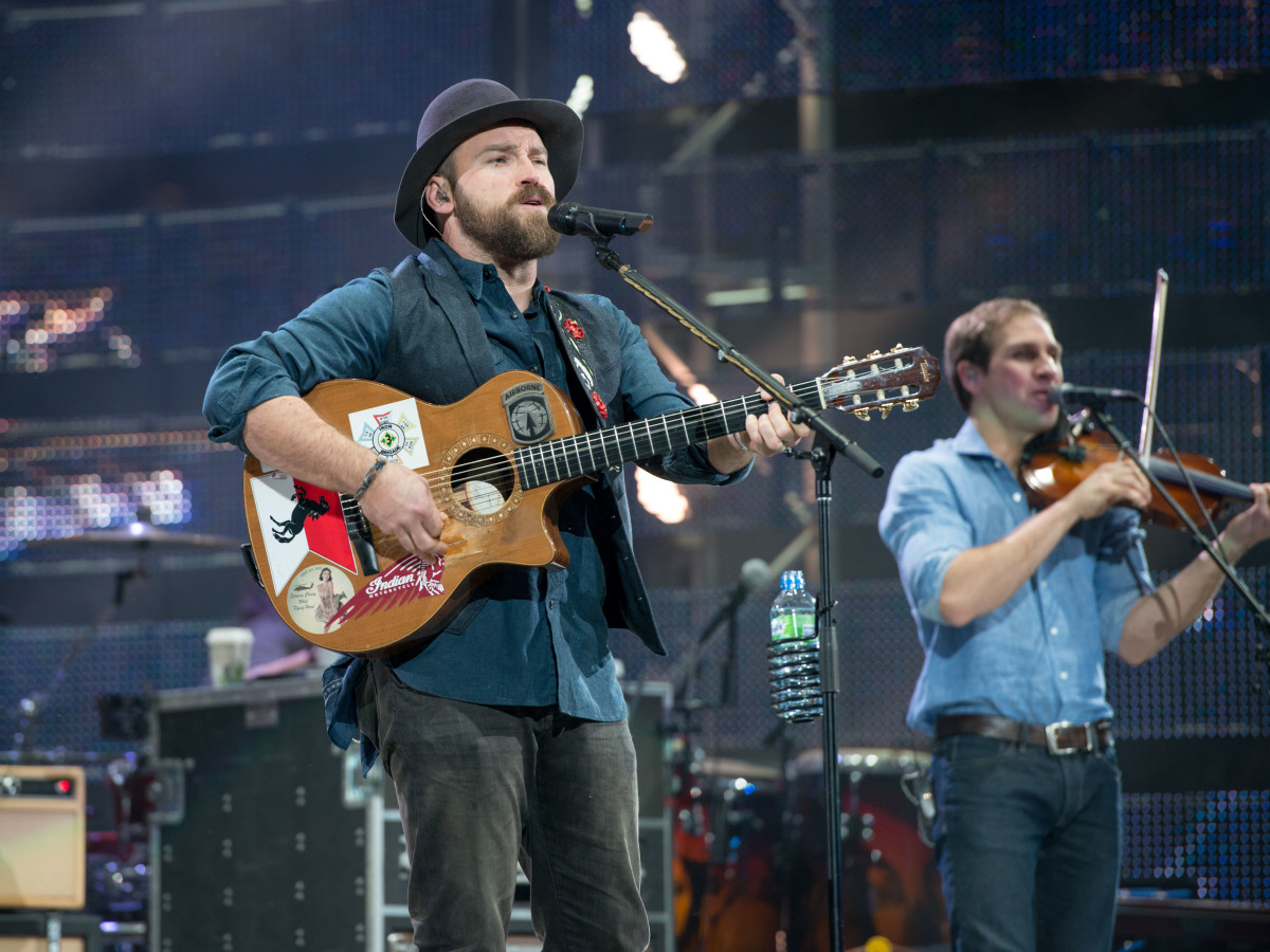 Zac Brown band rocking