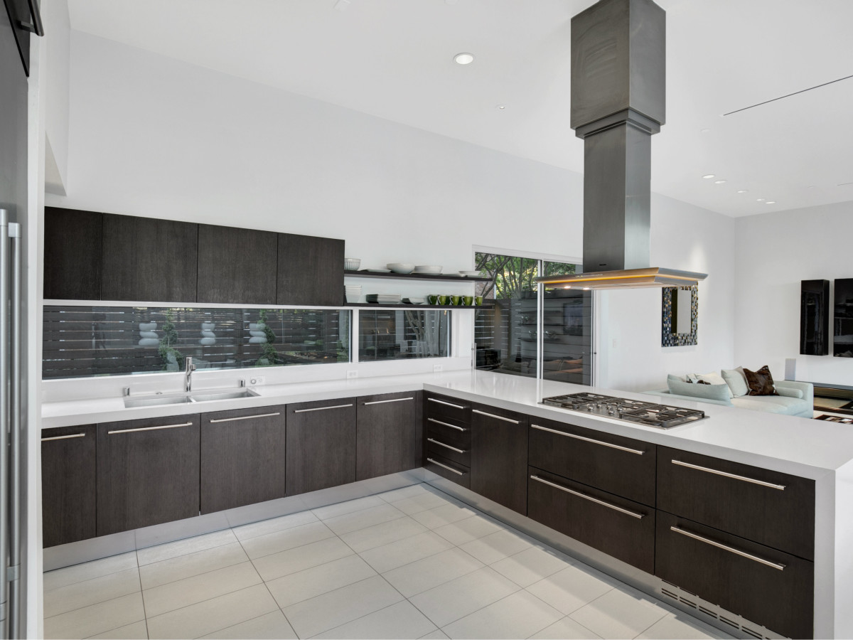 5903 Lakehurst