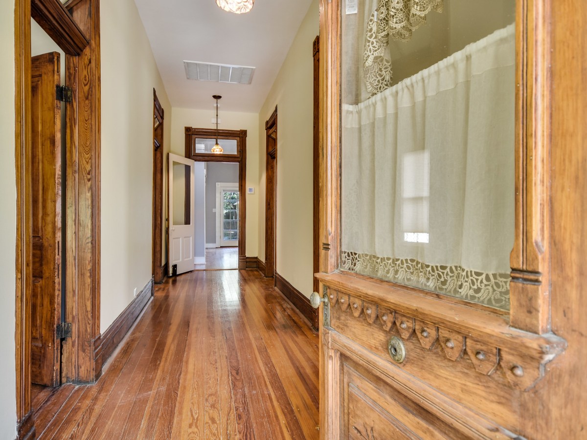 422 Mission San Antonio house for sale
