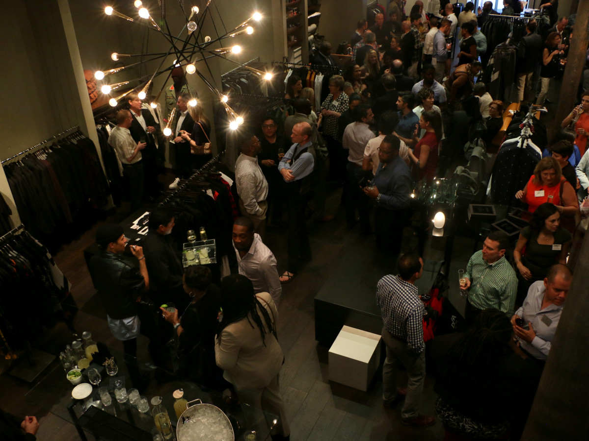 DIFFA/Dallas grants distribution 2016