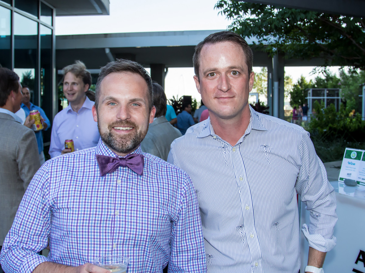 Rob Jentz, Steven Grindord