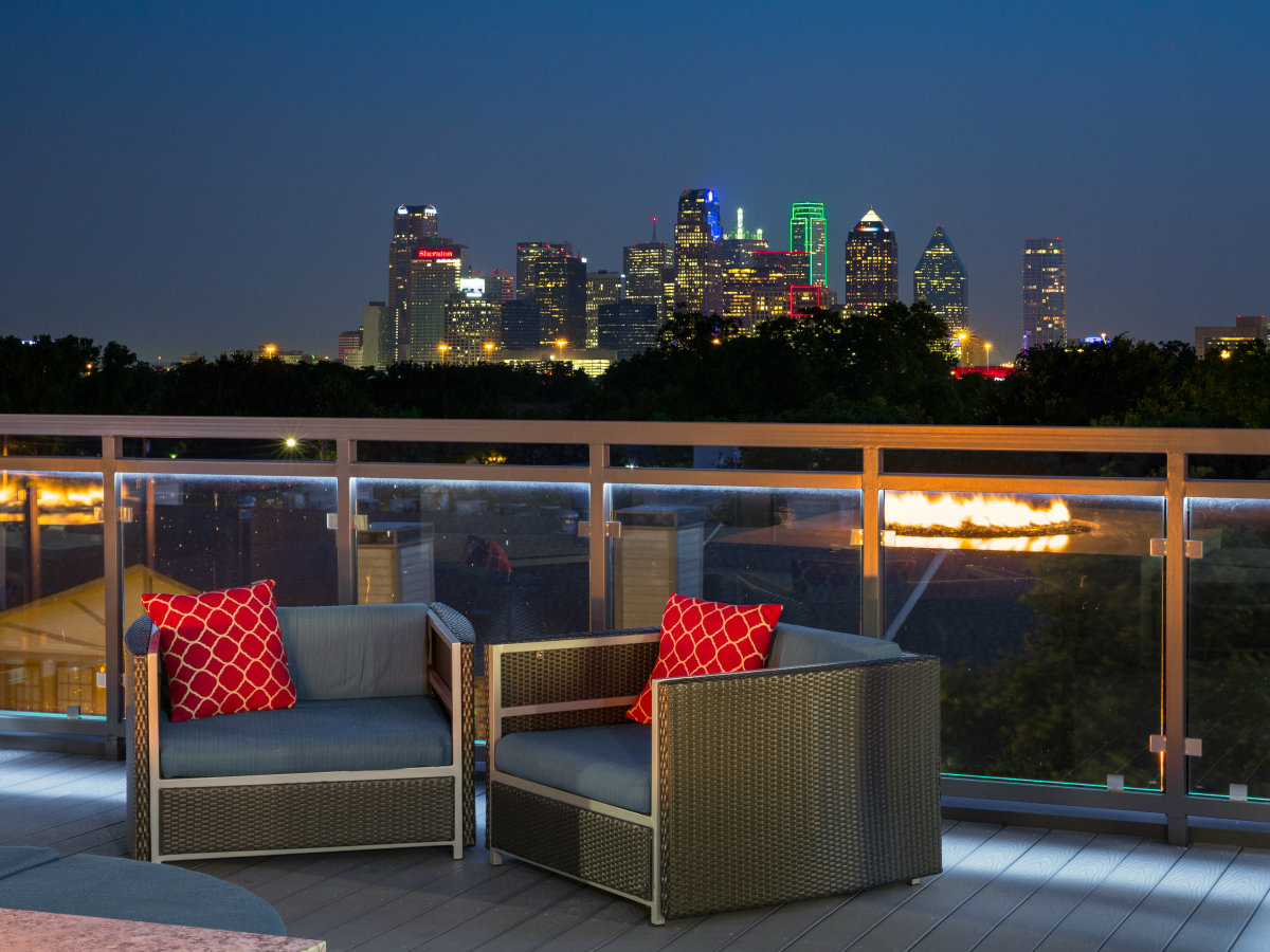 Luxury apartment living in Dallas’ hottest neighborhood? Find it here