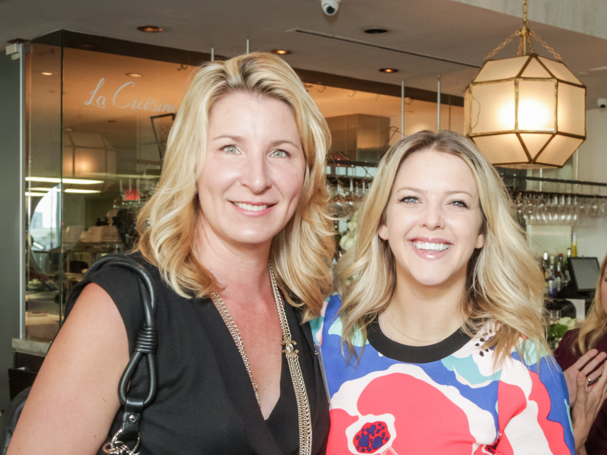 Ellevate Network breakfast 6/16 Danielle Dearing, Hannah Dismuke