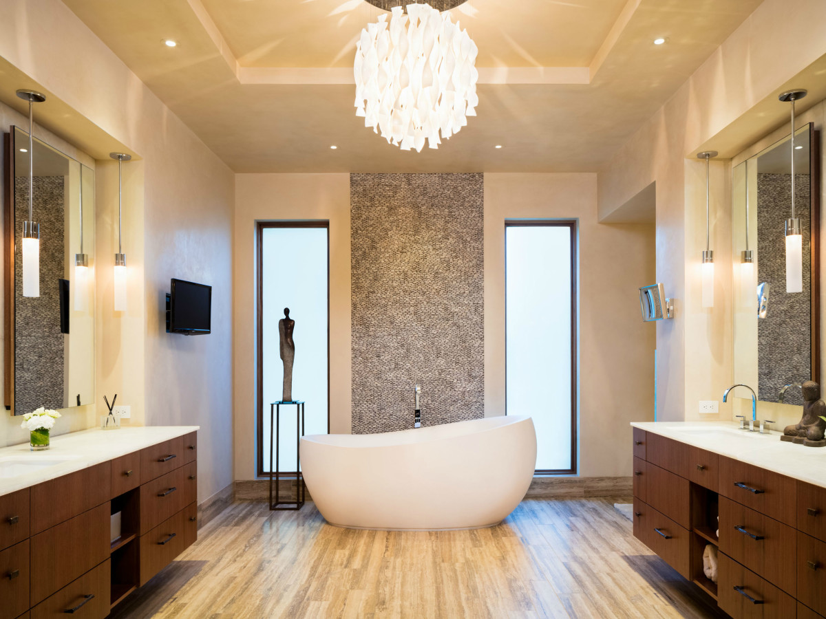 Austin house home 101 Pascal Lane Weslake Rob Roy neighborhood bathroom