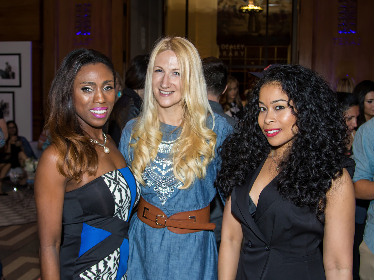 Neve Winspeare, Linda Snorina, Carmen Dunn