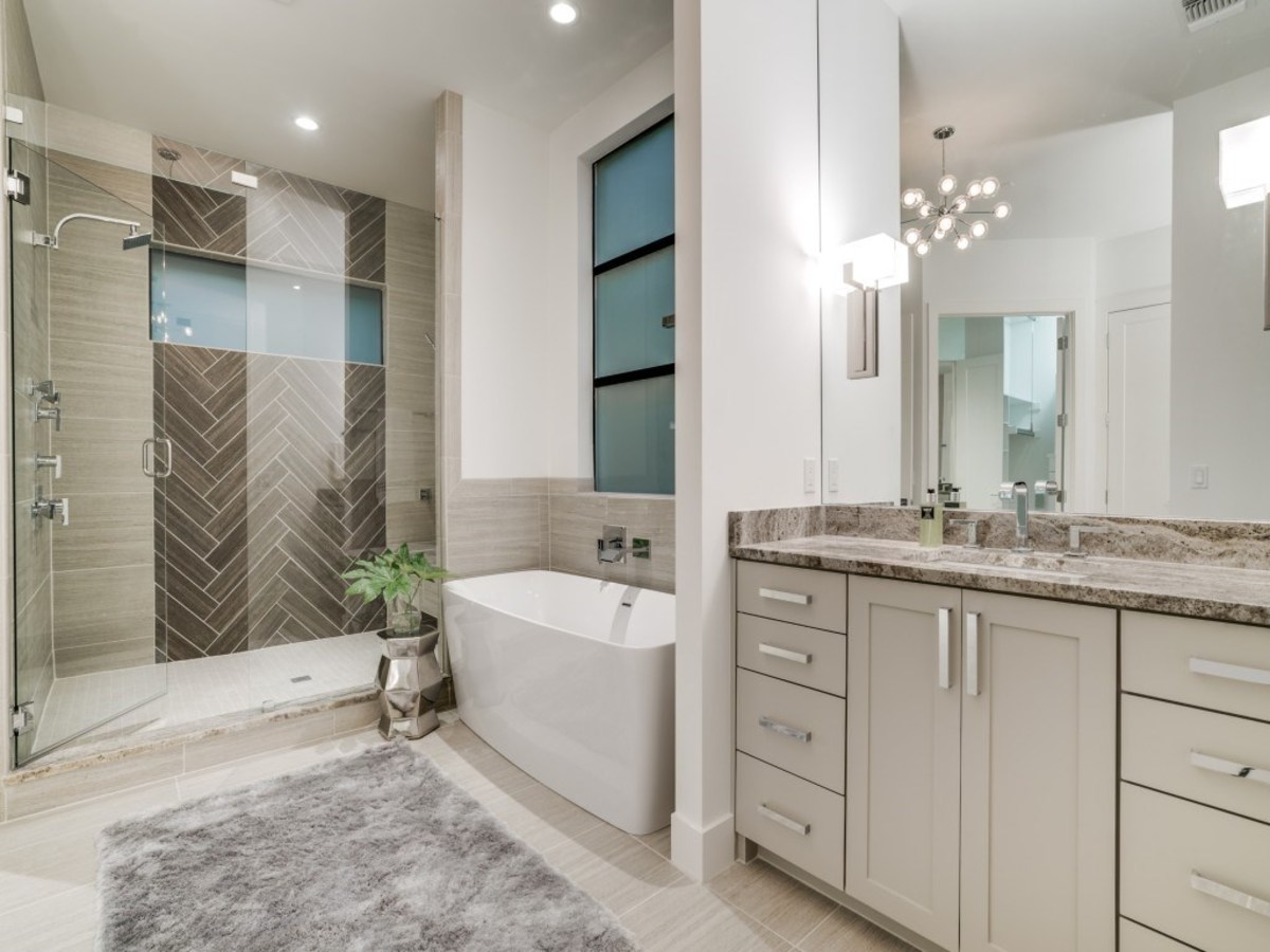 dallas home, 7242 midbury drive