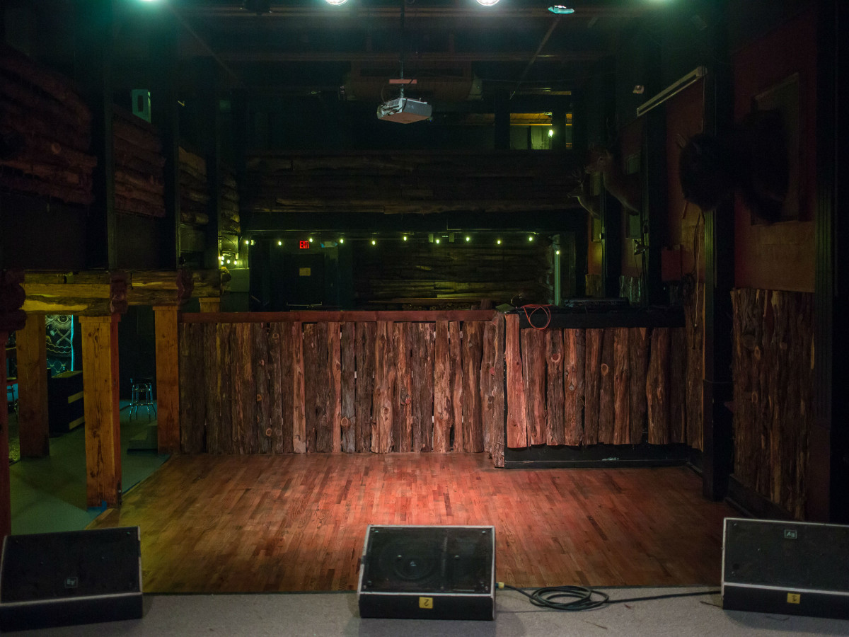 Grizzly Hall