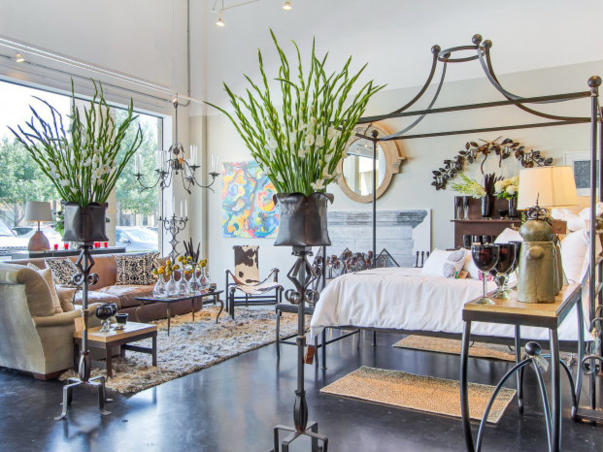 Thrift Studio