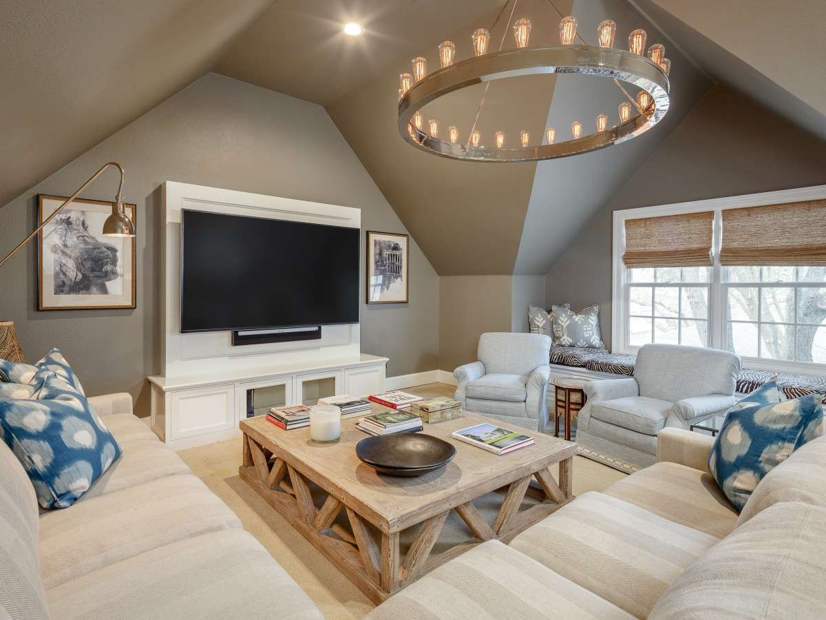 4432 McFarlin