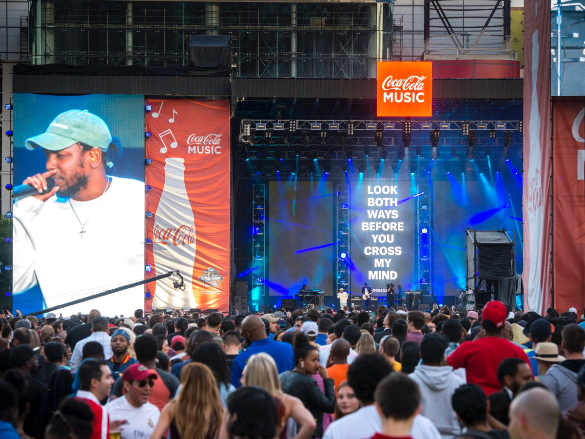 Kendrick Lamar March Madness Music Festival crowd