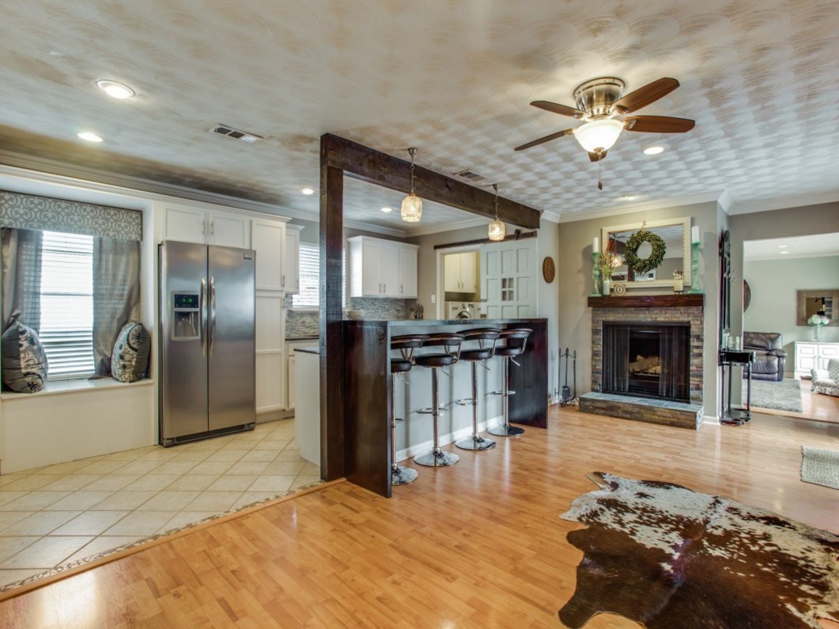 2421 Springhill Dr. kitchen
