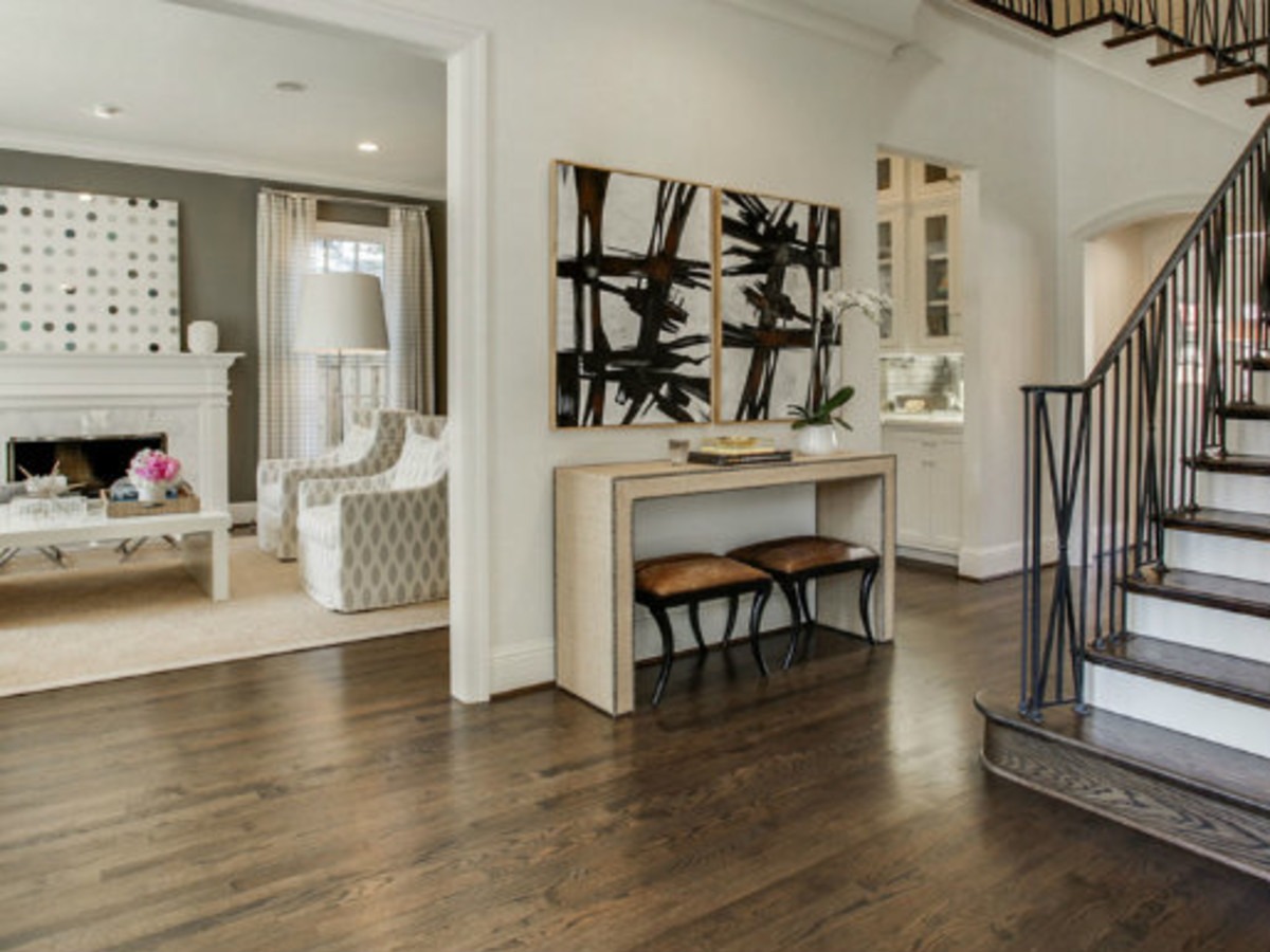 Traditional foyer