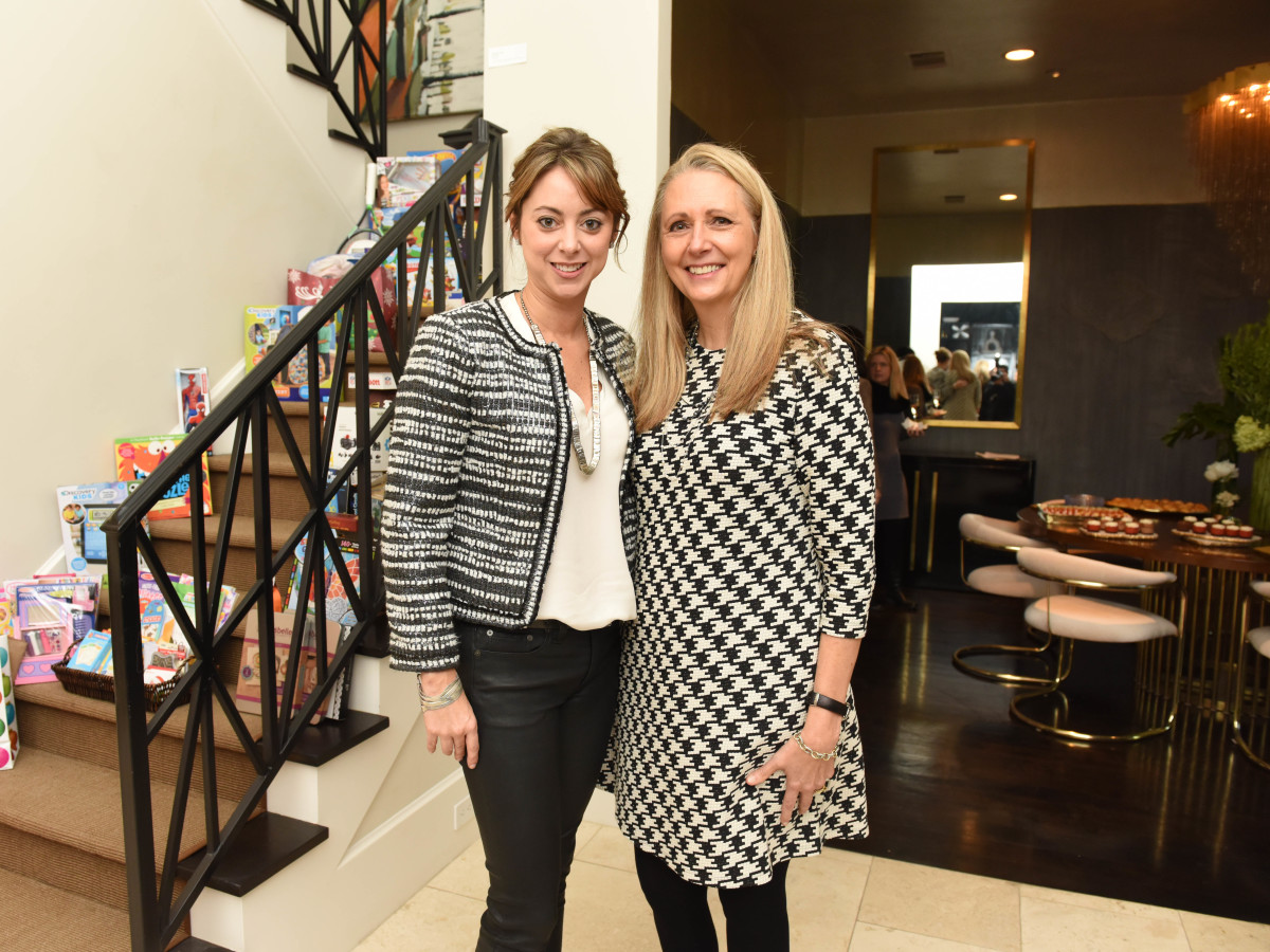 News, Children's Assessment Center tea, Dec. 2015, Lauren Maloy and Elaine Stolte