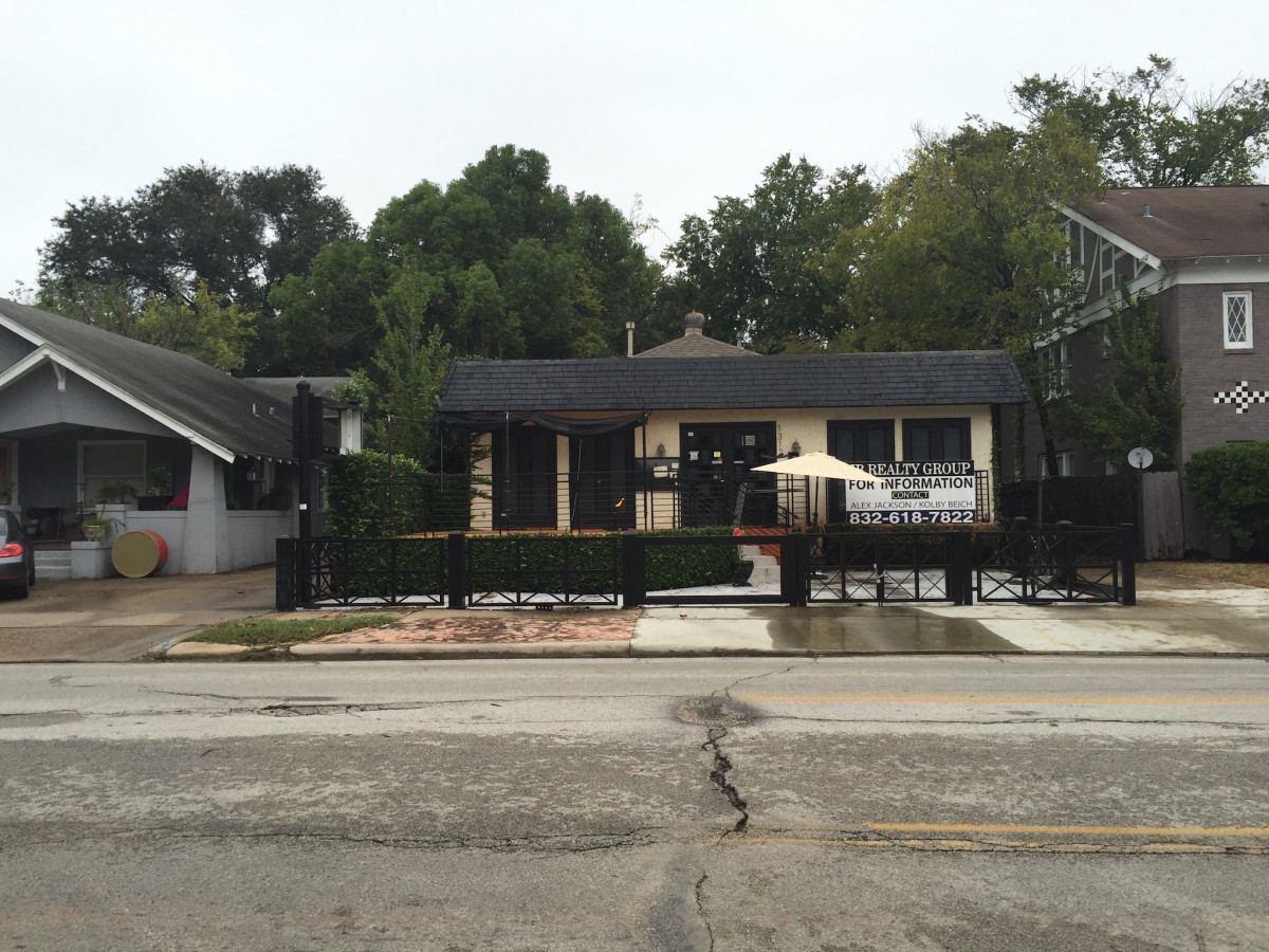 Good Dog Houston Montrose exterior