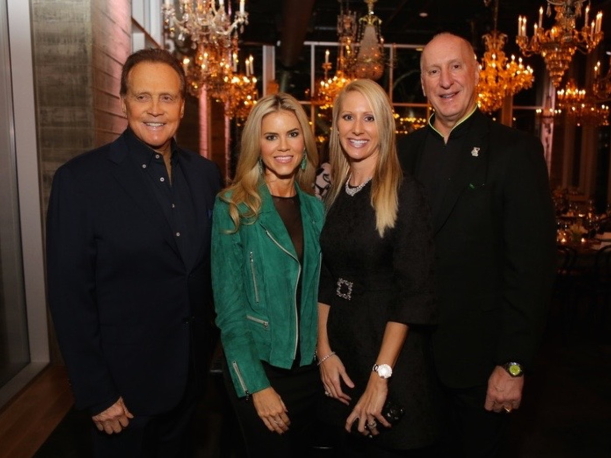 News, Equinox Opening Dinner, Dec. 2015, Lee Majors, Faith Majors, Laurie Krohn, Tracy Krogn