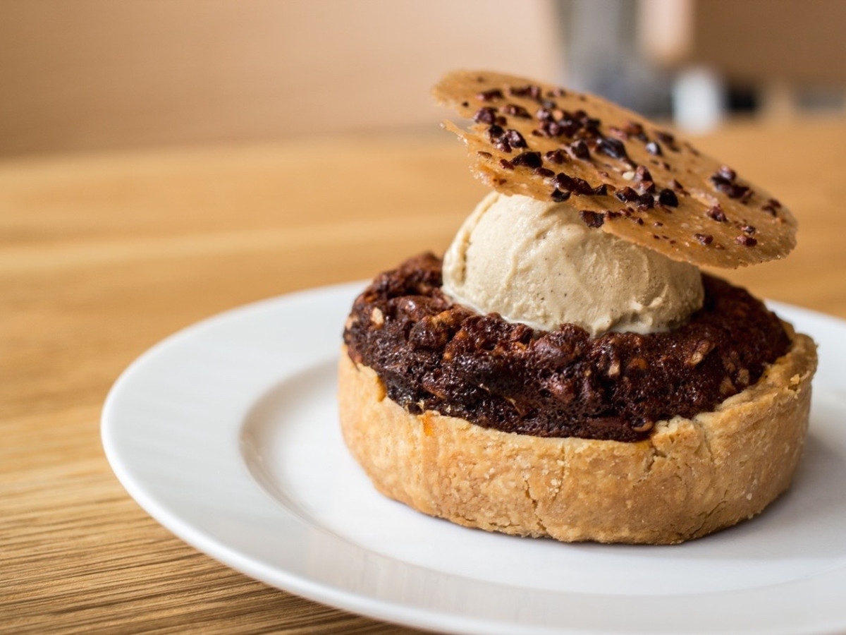Bernadine's pecan pie