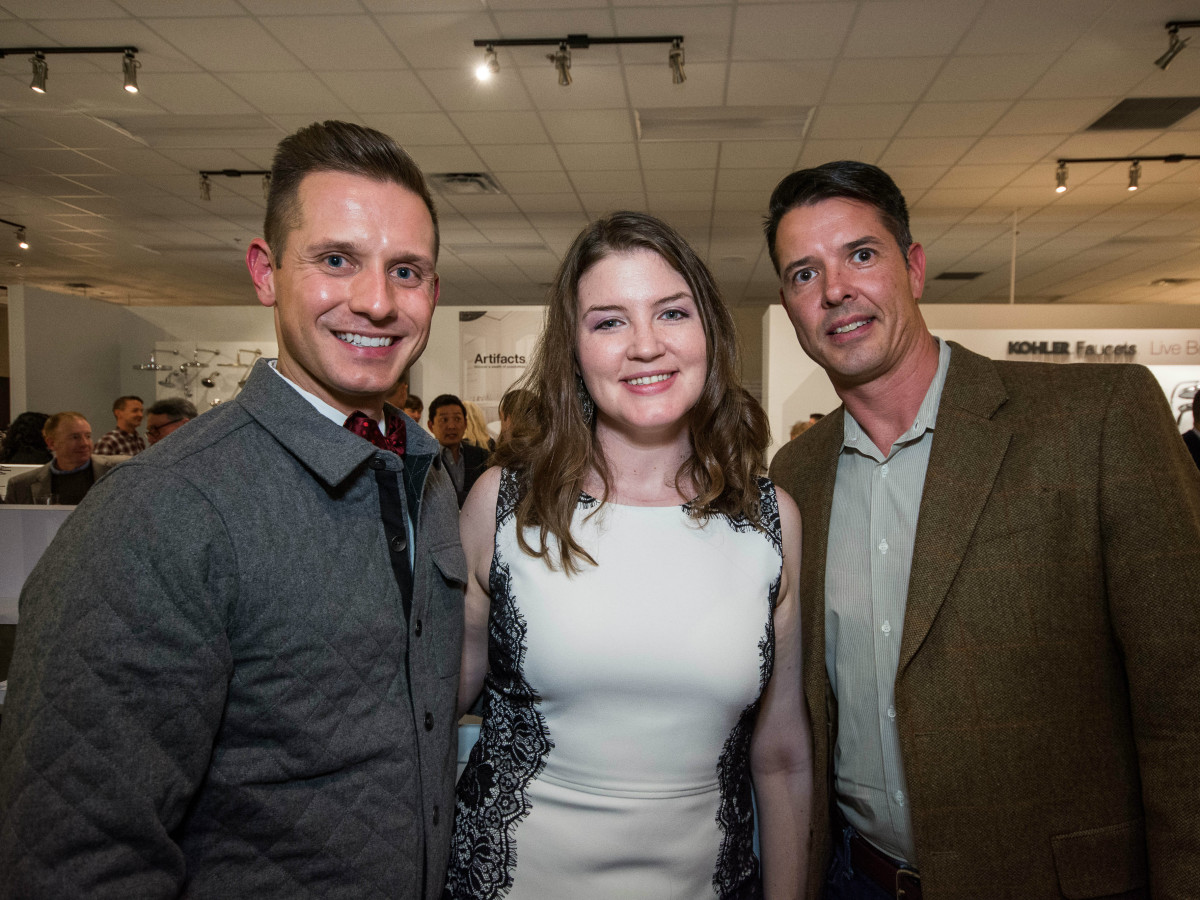 Justin Bundick, Ashley Cook, Tony Holmes