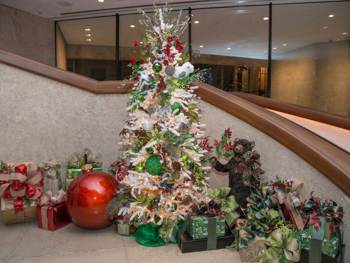 News, Alley Theatre Christmas Tree party, Nov. 2015