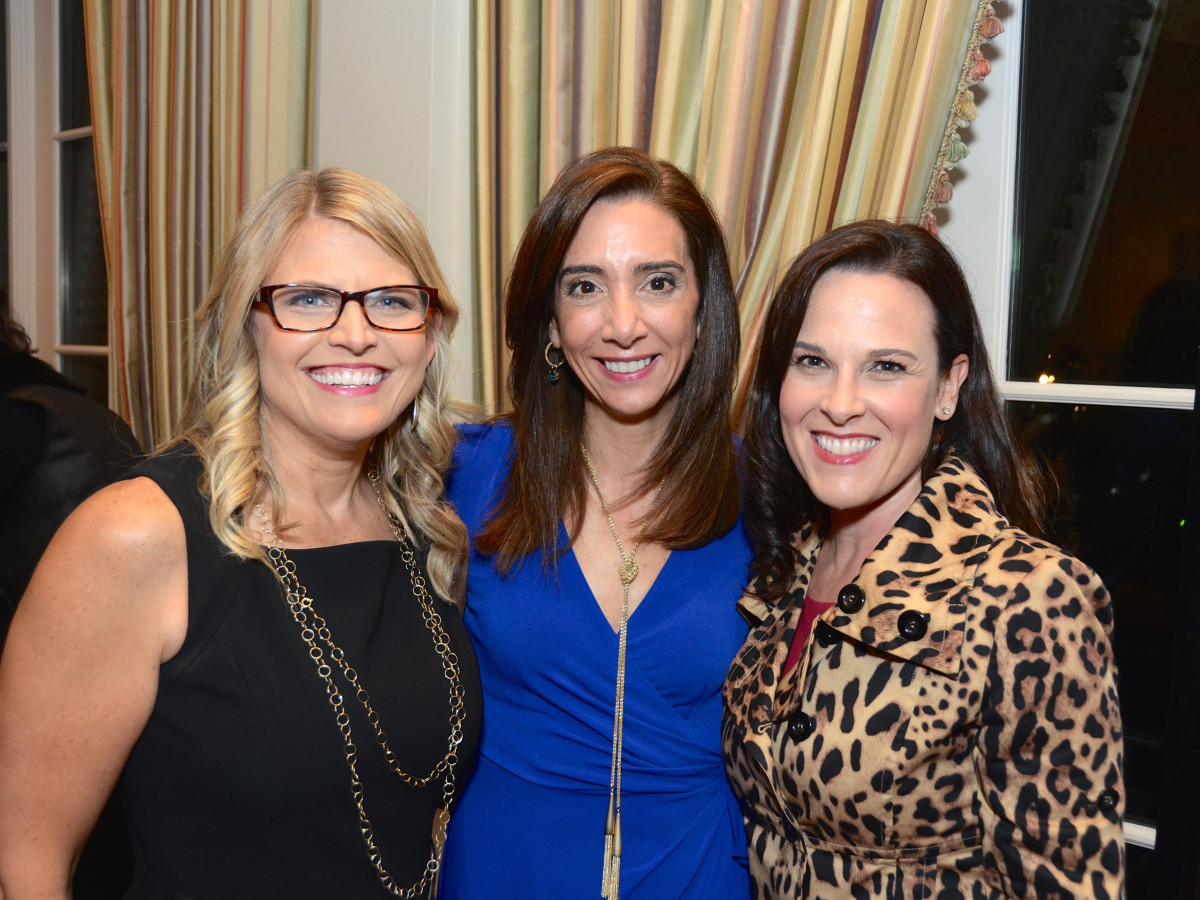 Houston, Dress for Success A Night Out Event, November 2015, Rachel Steely, Kim Burrow, Lauren Sullivan
