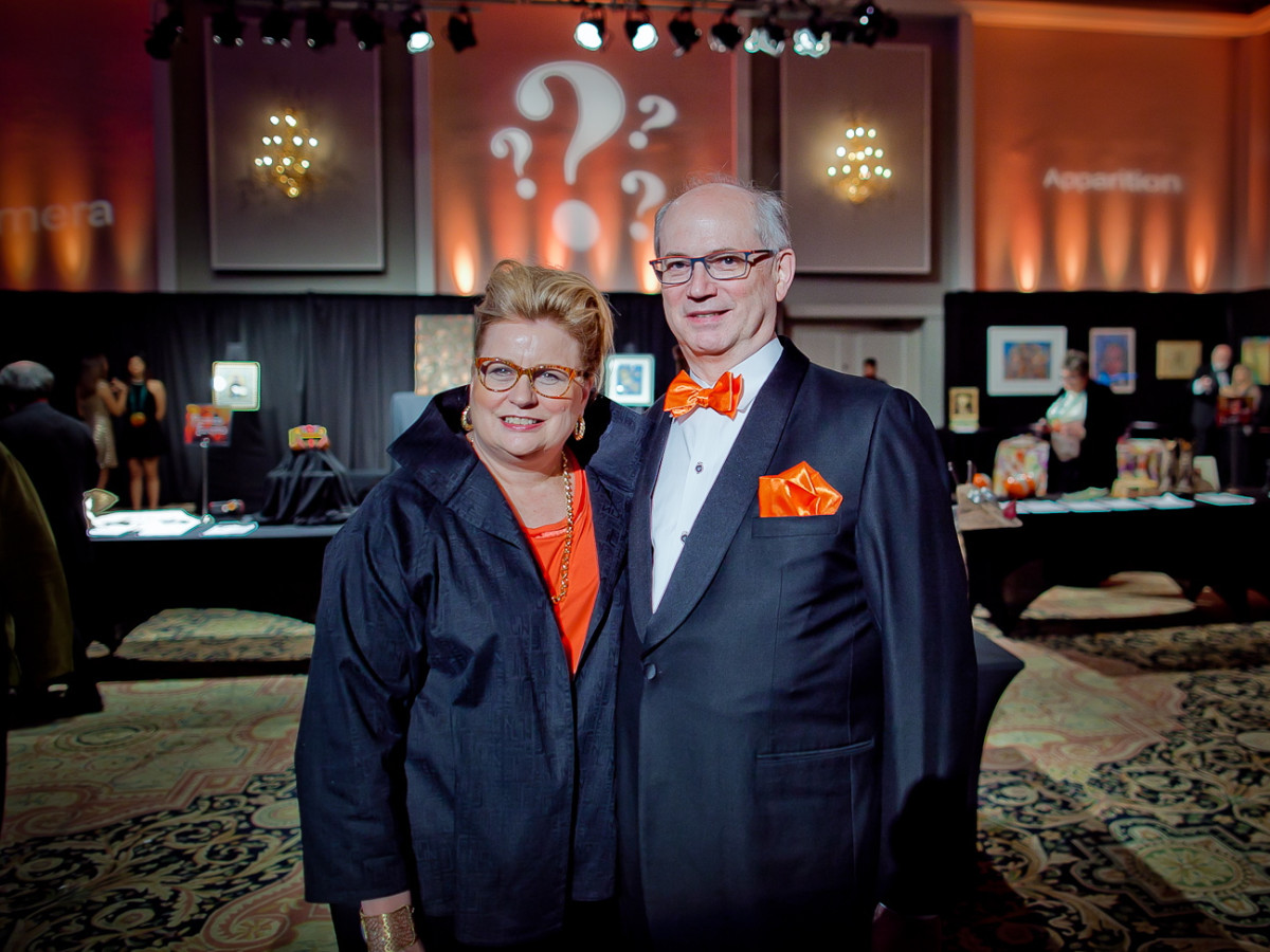 Orange Show Gala Gala Chairs Lynn Mathre and Stuart O'Dell