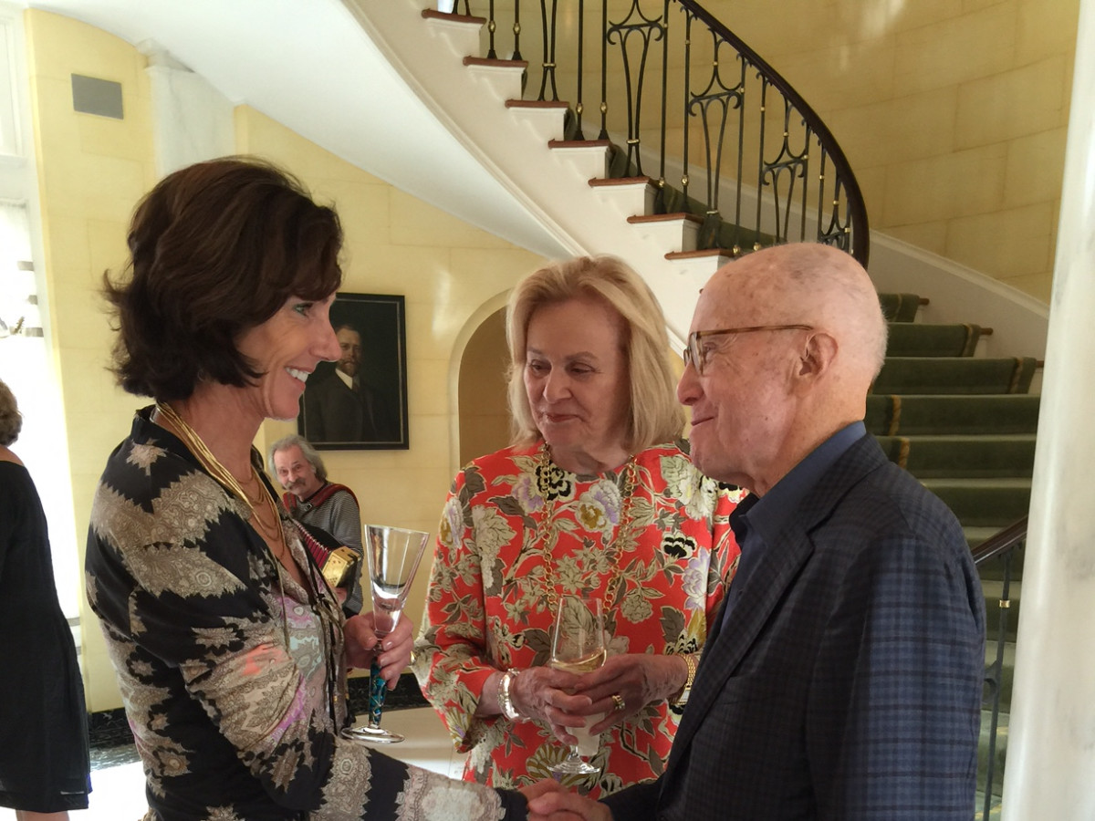 News, Shelby, Barbara Hines lunch on Venice, Oct. 2015, Heidi Gerger, Anne Duncan, Gerald Hines