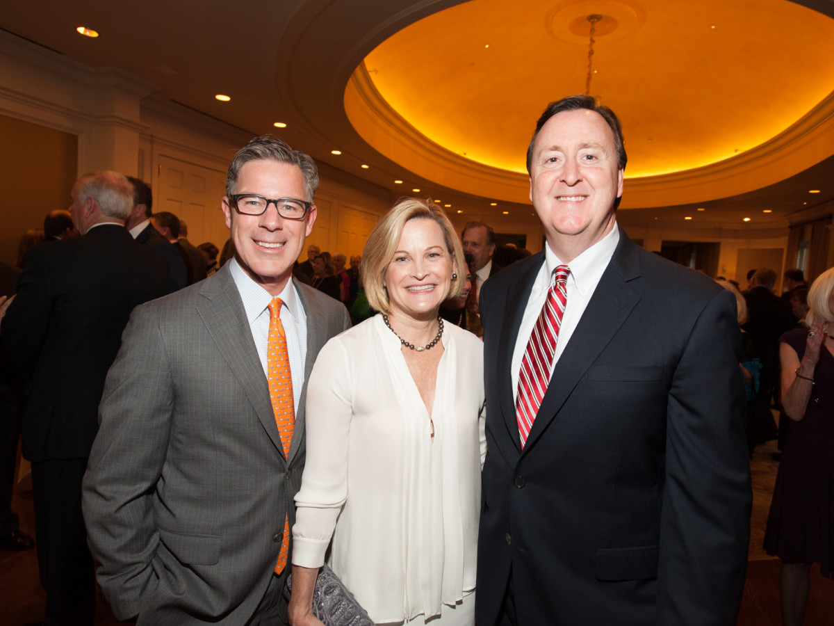 News, Shelby, Hospice Dinner, Oct. 2015, Rob Beckham, Elisabeth Beckham, Bill Herrington