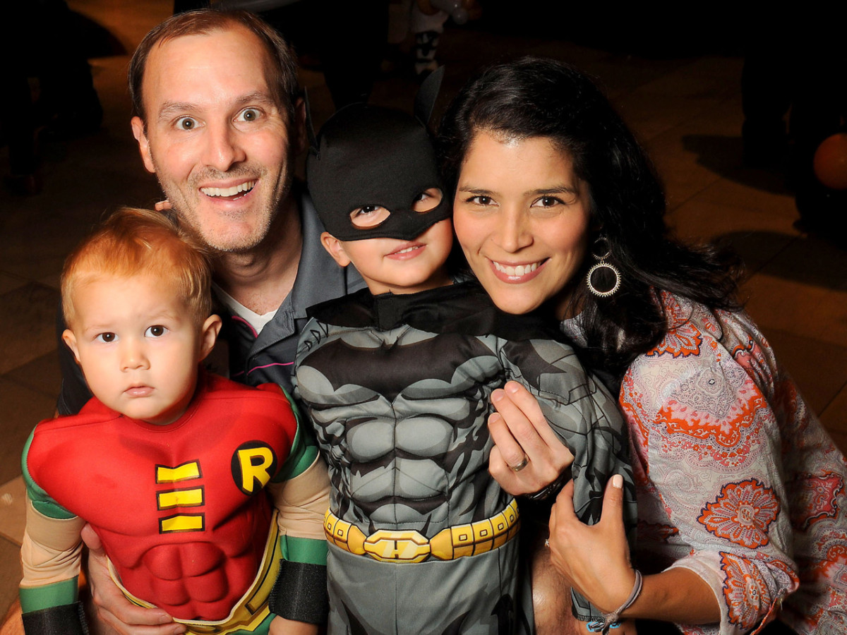 MD Anderson Halloween at the Galleria Ethan, Scott, Eli and Monica Rose