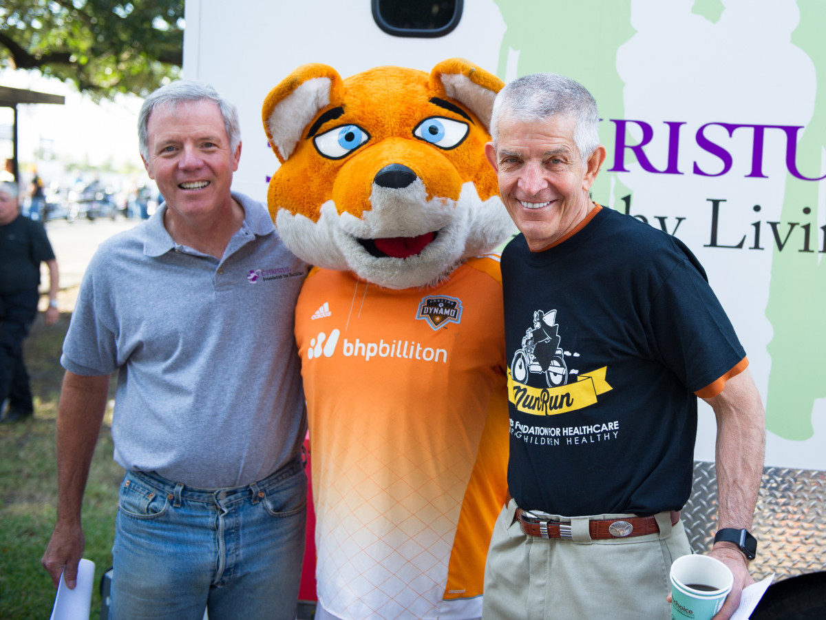Christus Nun Run President of the board Les Cave, Dynamo's Diesel, Mattress Mack