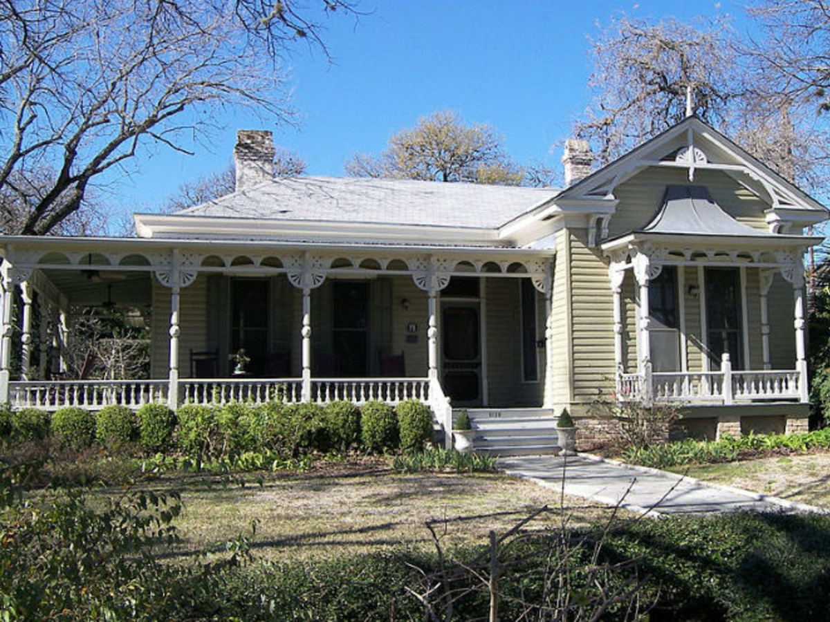 RentCafe 1881 Queen Anne home