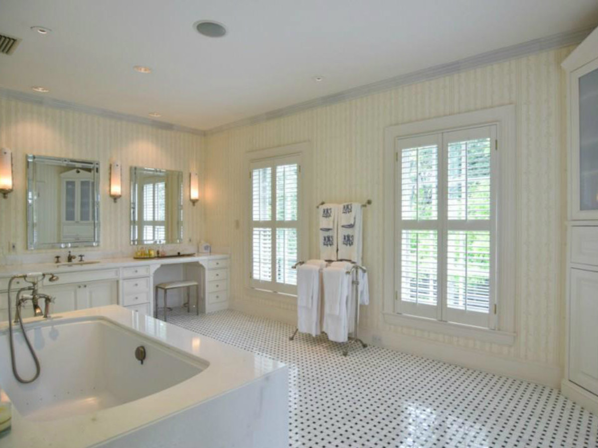 4400 Saint Johns Drive Dallas for sale